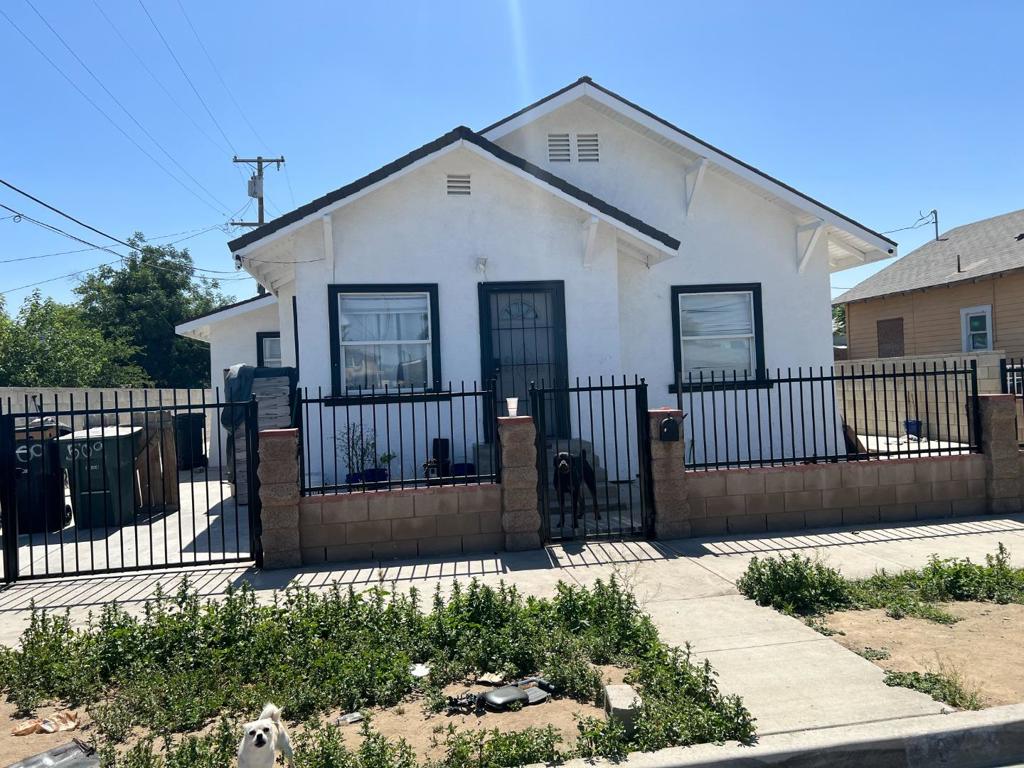 509 King Street Property Photo 1