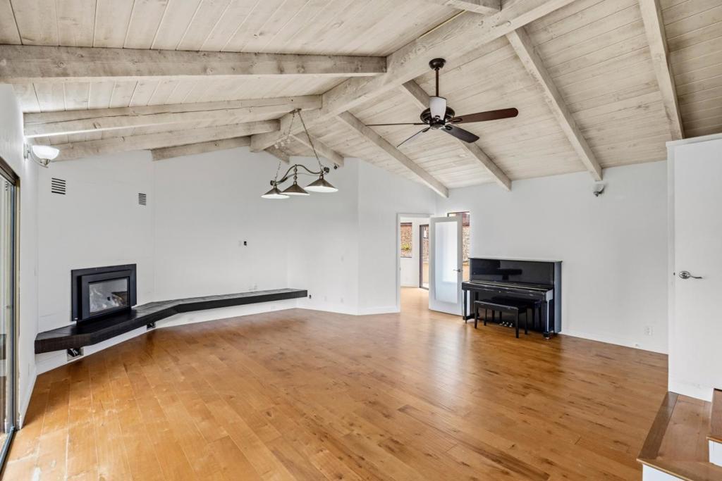 25000 Pine Hills Drive Property Photo 32