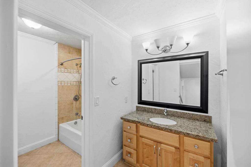 25000 Pine Hills Drive Property Photo 40