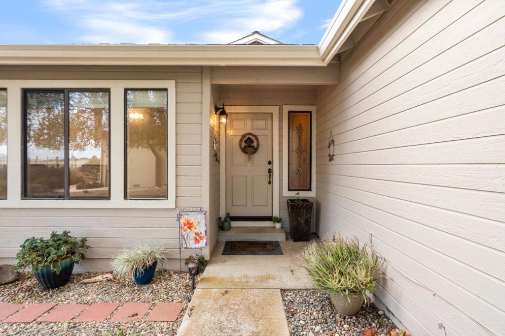 729 Helen Drive Property Photo 4