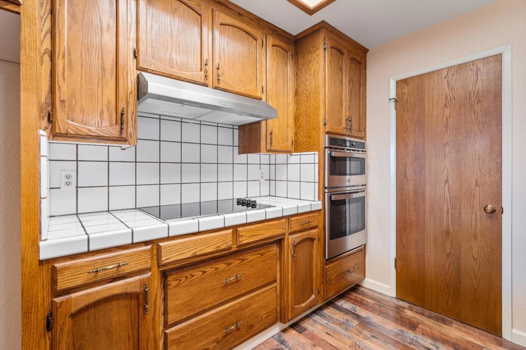 729 Helen Drive Property Photo 10