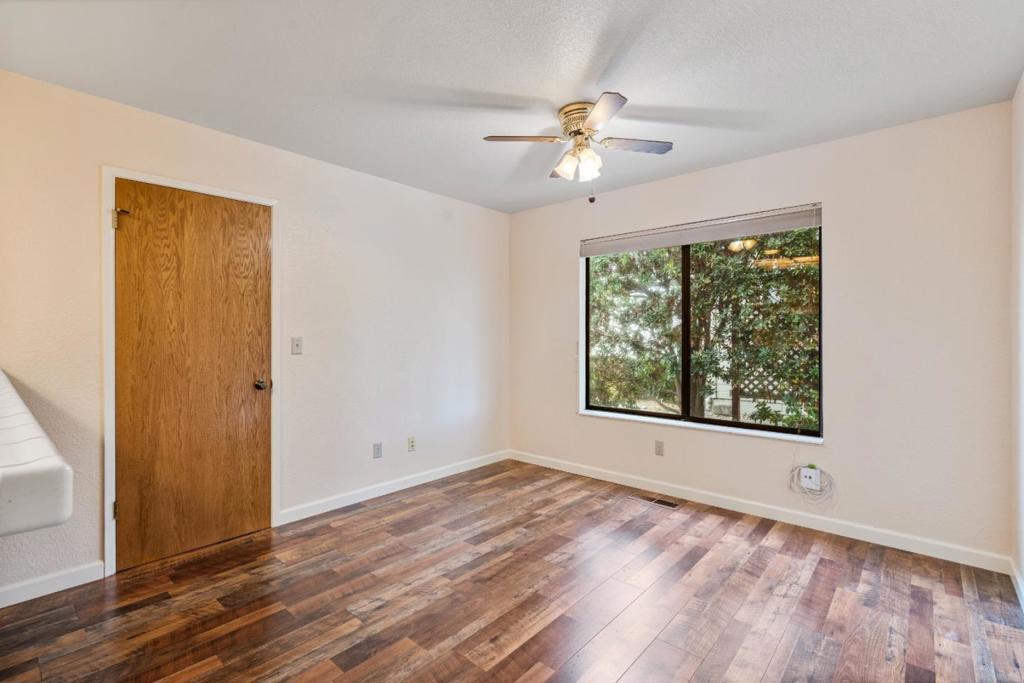729 Helen Drive Property Photo 12