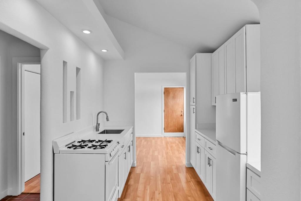 105 Stephen Road Property Photo 8