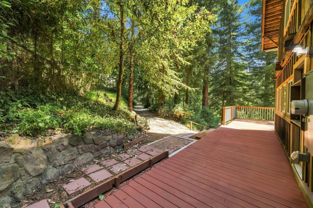 191 High Street Property Photo 32