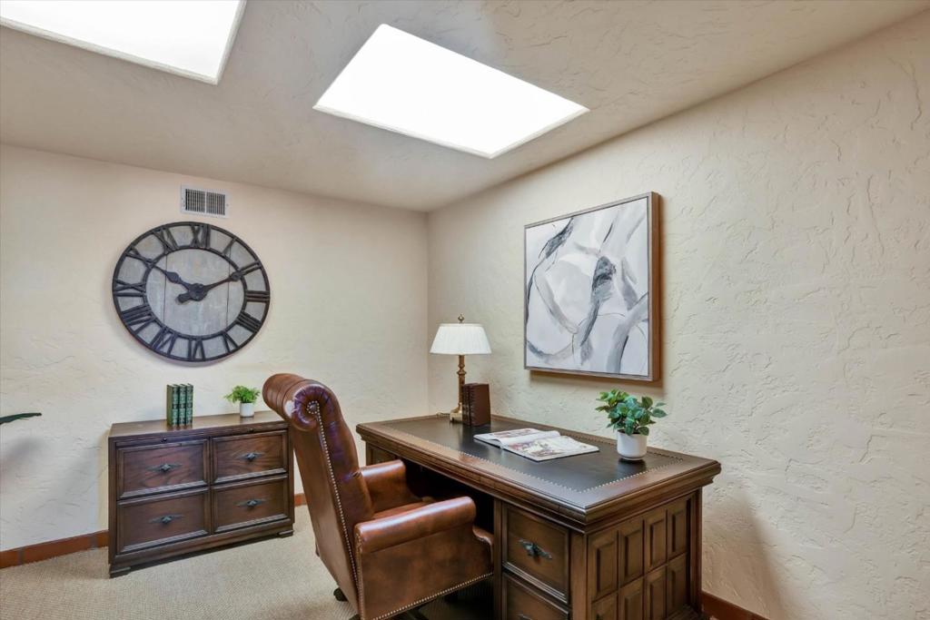 15295 Kennedy Road Property Photo 30