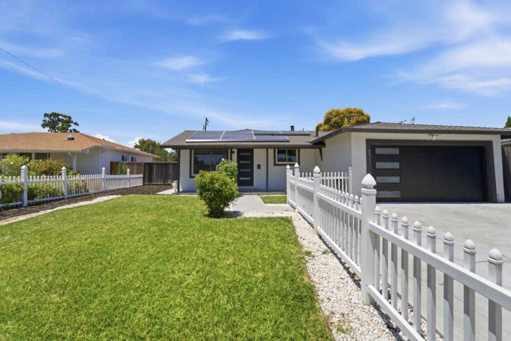 871 Clyde Avenue Property Photo 1