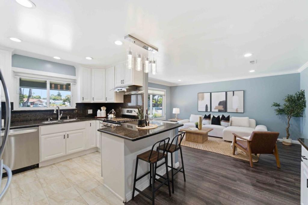 871 Clyde Avenue Property Photo 10