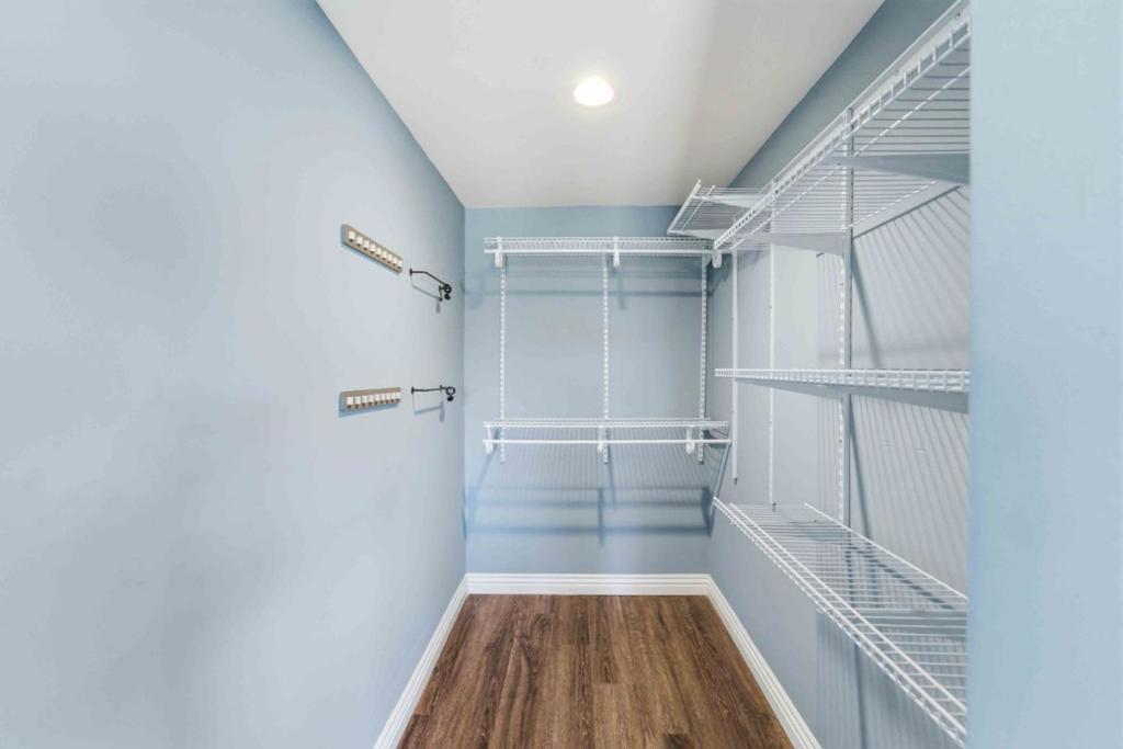 871 Clyde Avenue Property Photo 15
