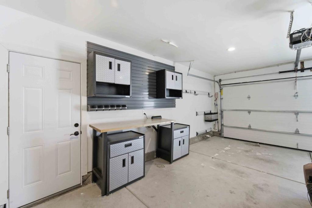 871 Clyde Avenue Property Photo 27