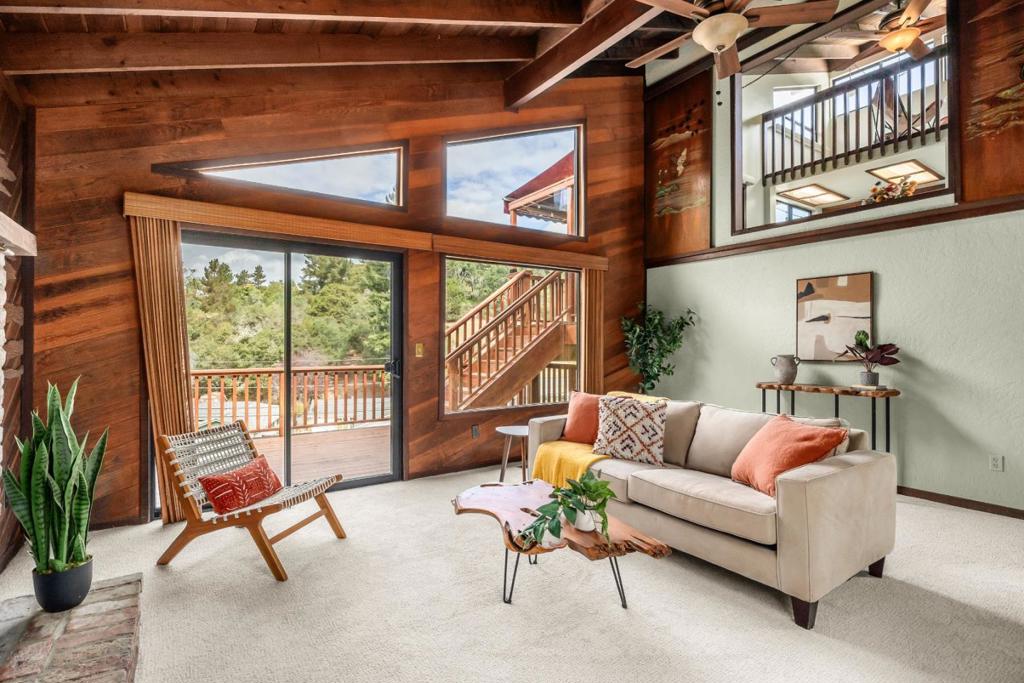 144 Bowen Avenue Property Photo 9