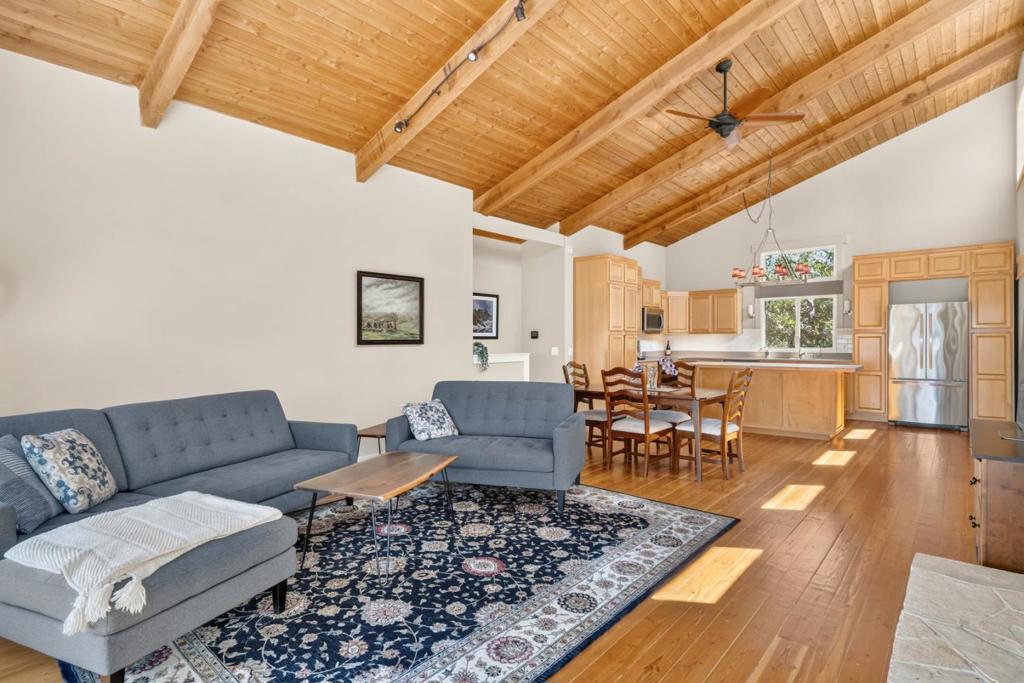 11675 Mccarthy Road Property Photo 15