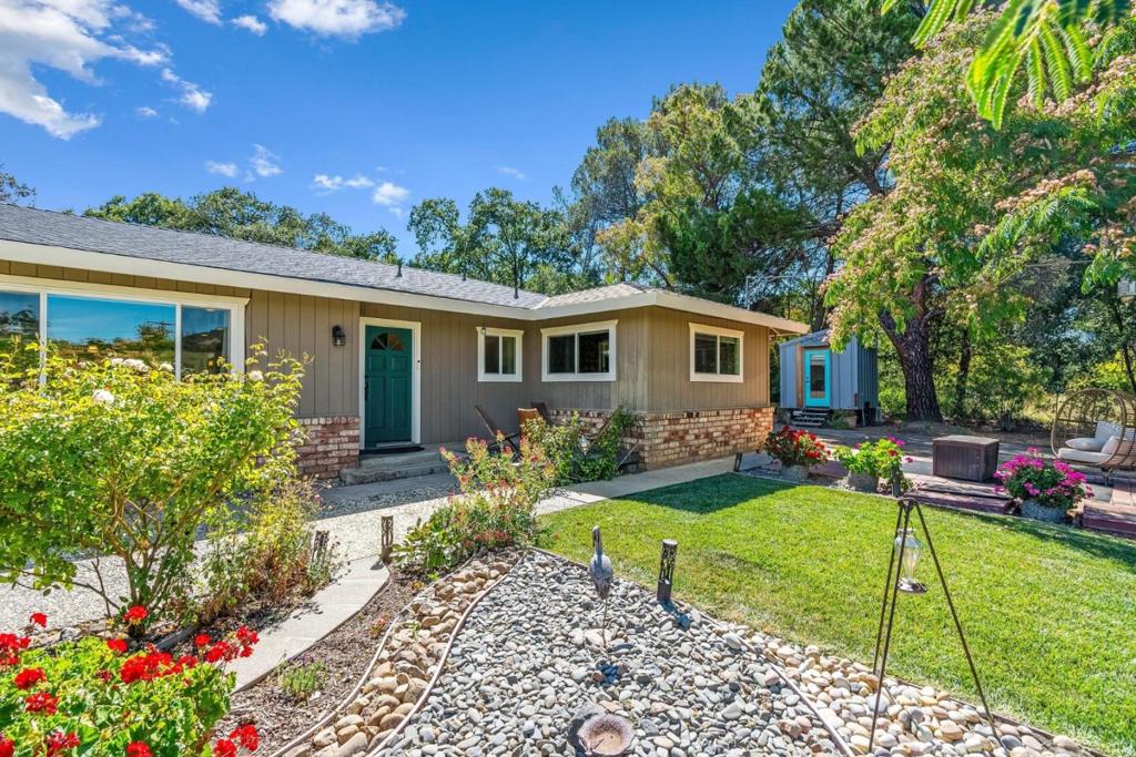 9465 Watsonville Road Property Photo 1