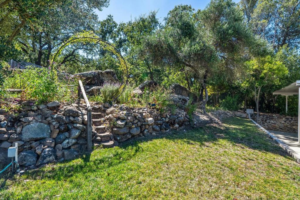 9465 Watsonville Road Property Photo 38