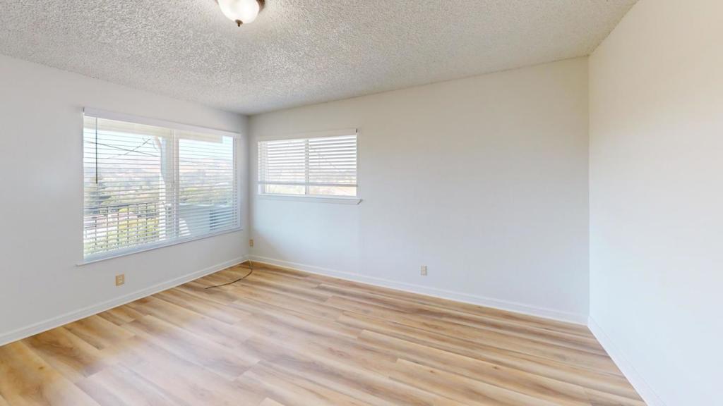 7 Merrydale Road Property Photo 10