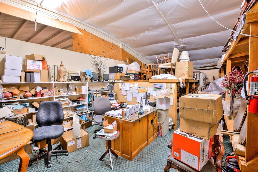 299 Lighthouse Avenue Property Photo 14
