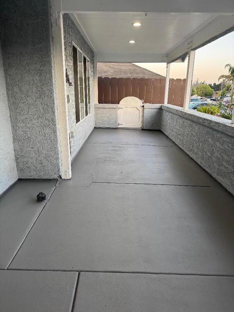 546 Cuesta Court Property Photo 2