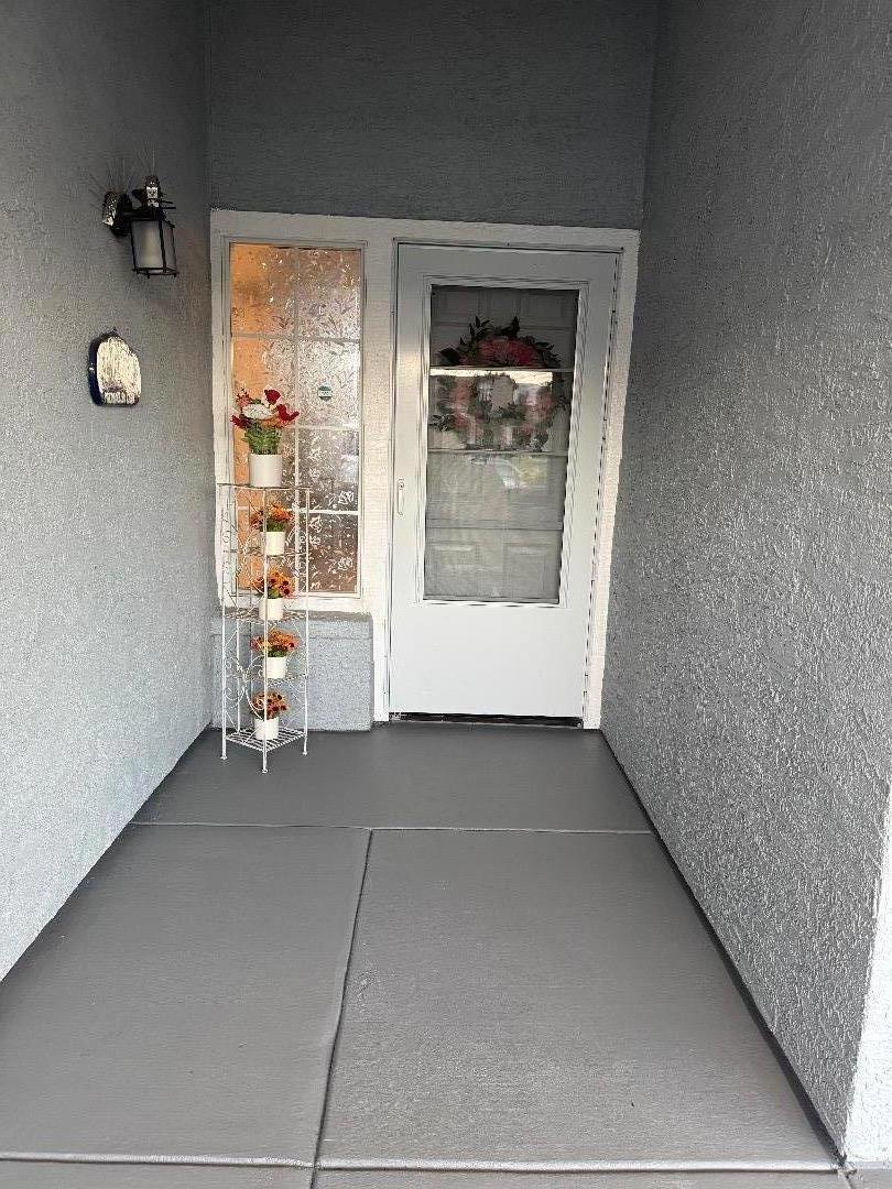 546 Cuesta Court Property Photo 4