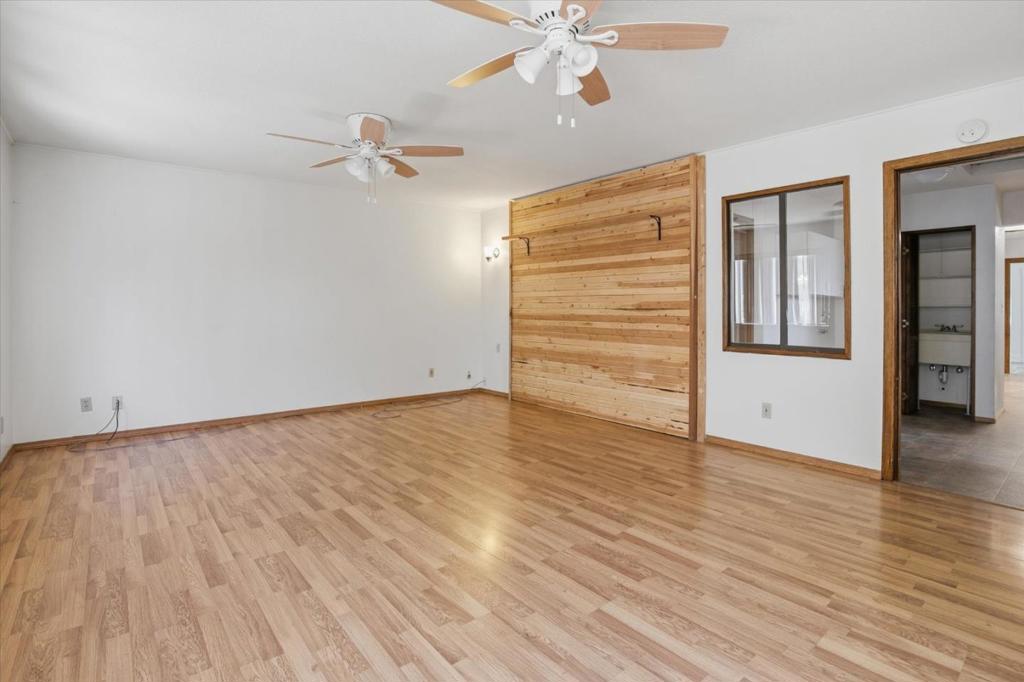 353 West Court Property Photo 10