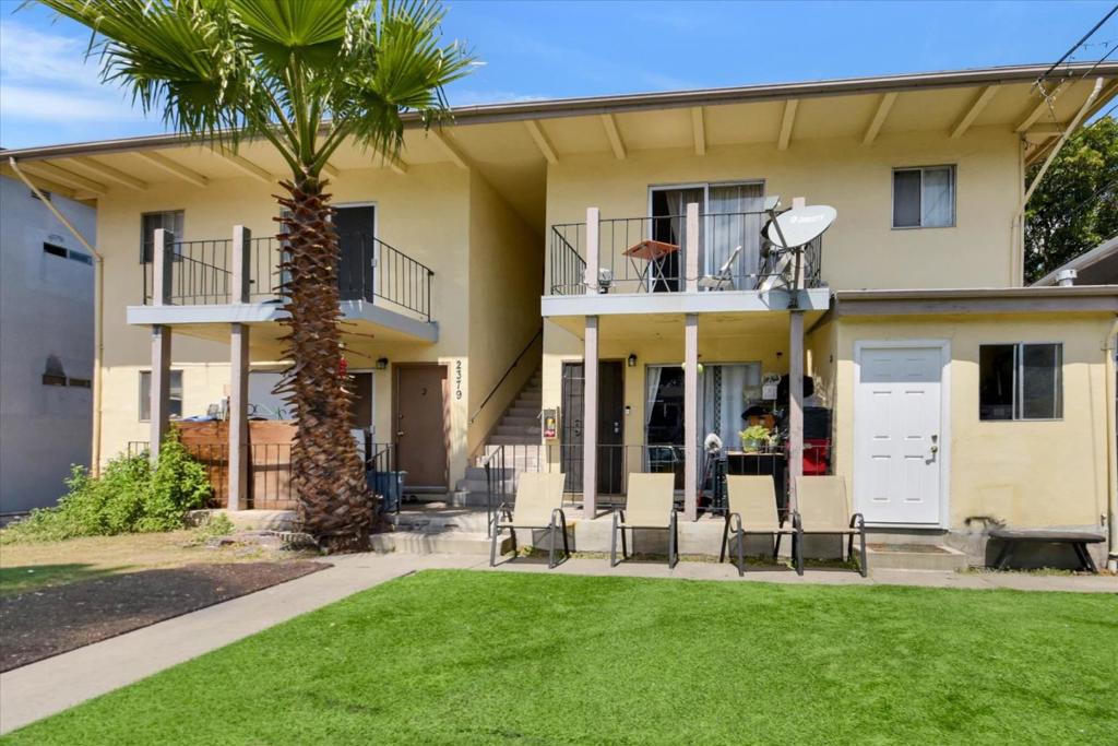 2379 Galway Court Property Photo 1