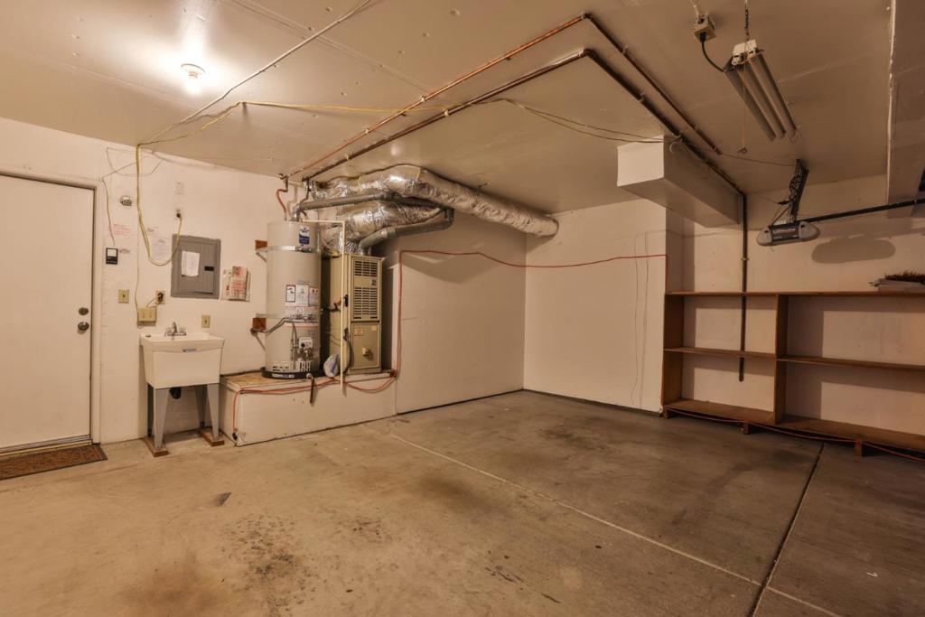 1352 Cutforth Court Property Photo 36