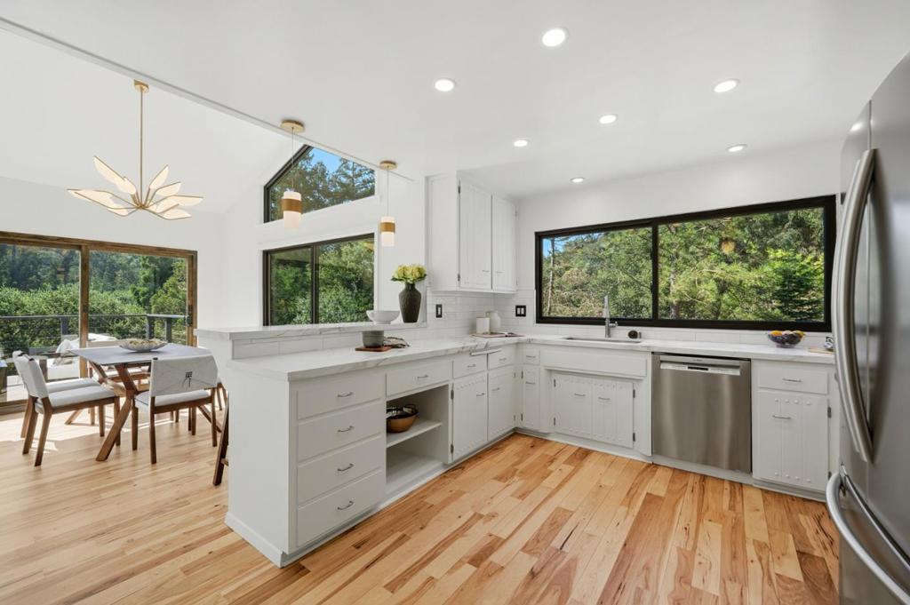 17815 Woodland Avenue Property Photo 15
