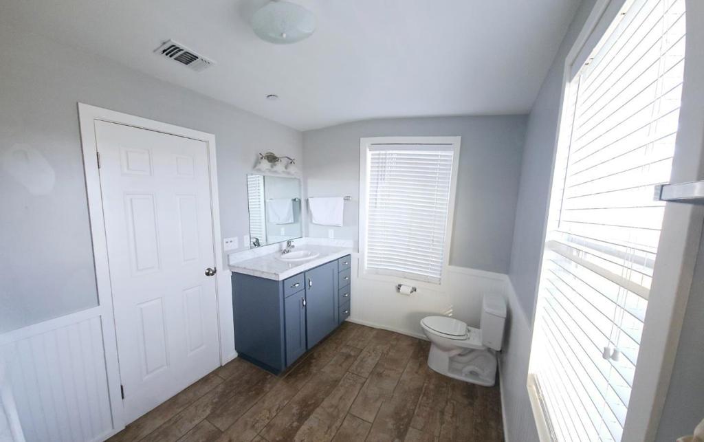 62420 Railroad Street Property Photo 7