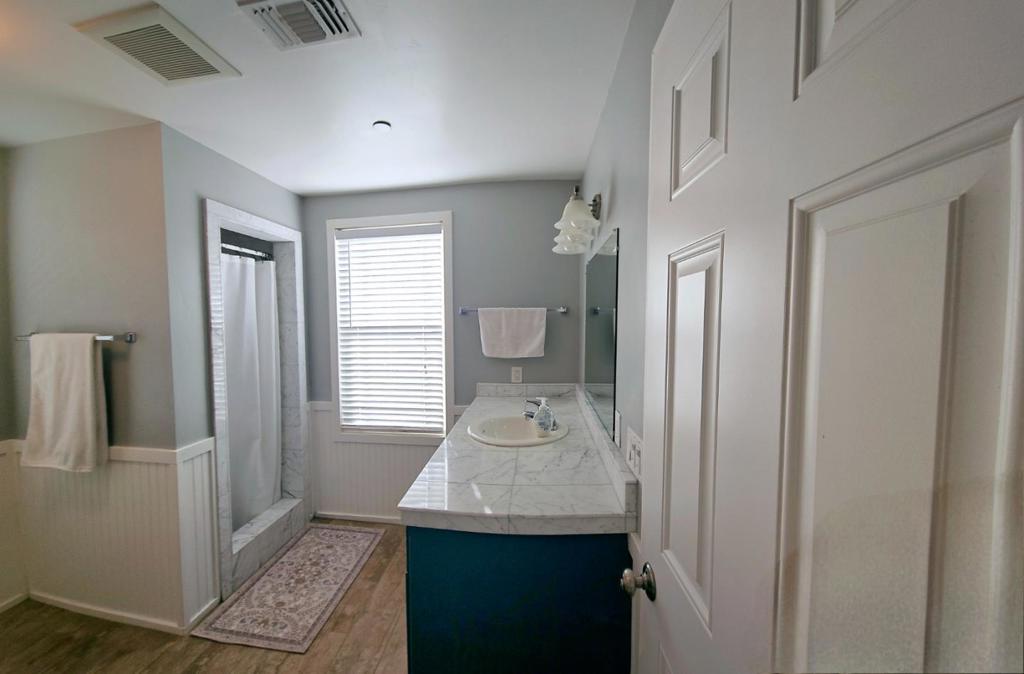 62420 Railroad Street Property Photo 11