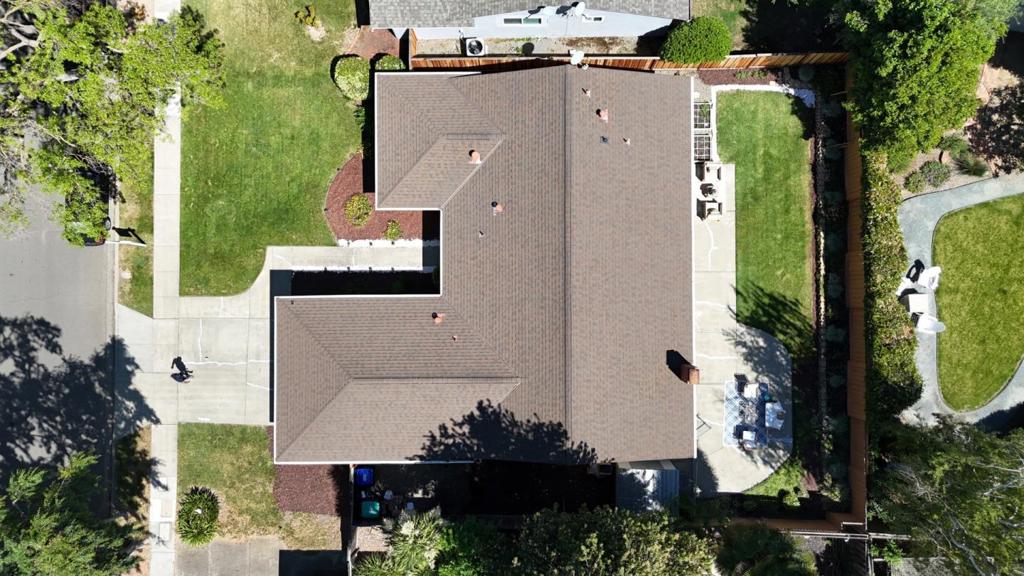 5550 Black Avenue Property Photo 15
