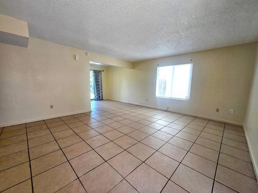 9010 Stacey Court Property Photo 8