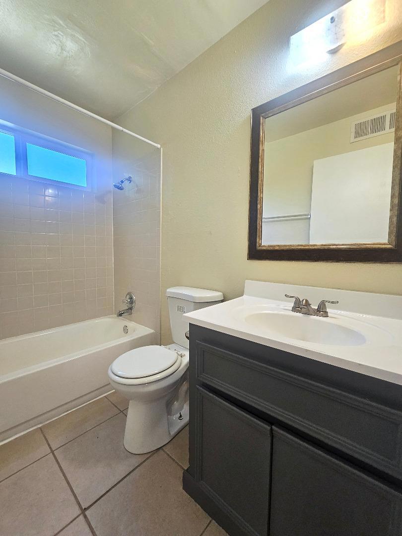 9010 Stacey Court Property Photo 15