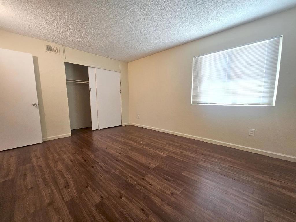9010 Stacey Court Property Photo 20