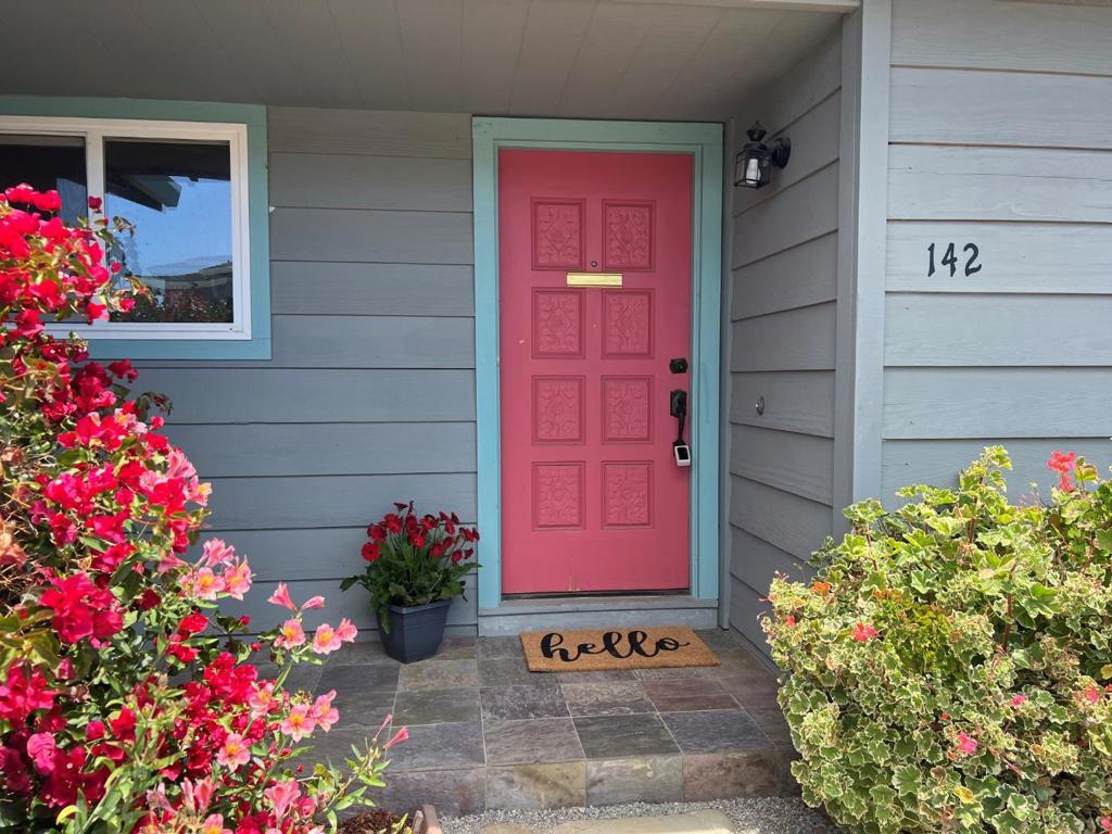 142 Sir Francis Court Property Photo 4