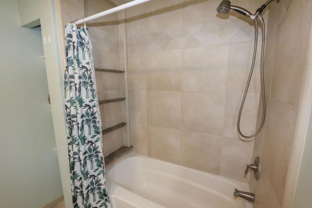 142 Sir Francis Court Property Photo 17