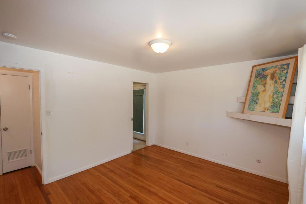 142 Sir Francis Court Property Photo 19