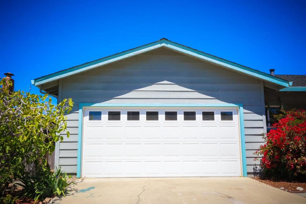 142 Sir Francis Court Property Photo 34