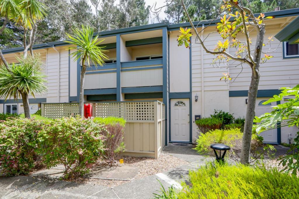 1166 Terra Nova Boulevard Property Photo 1