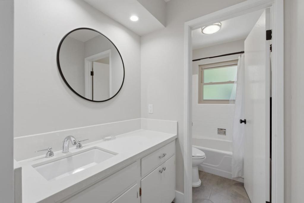 3693 Highland Avenue Property Photo 28