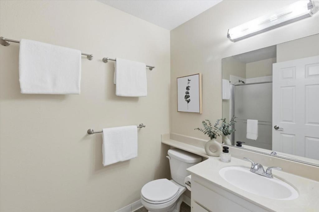 7595 Canyon Meadow Circle H Property Photo 19
