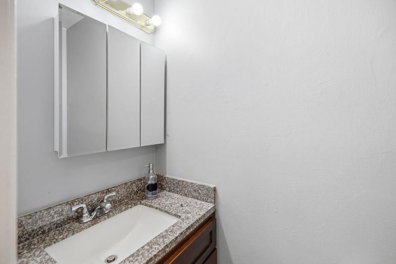 2925 Florence Avenue 35 Property Photo 9