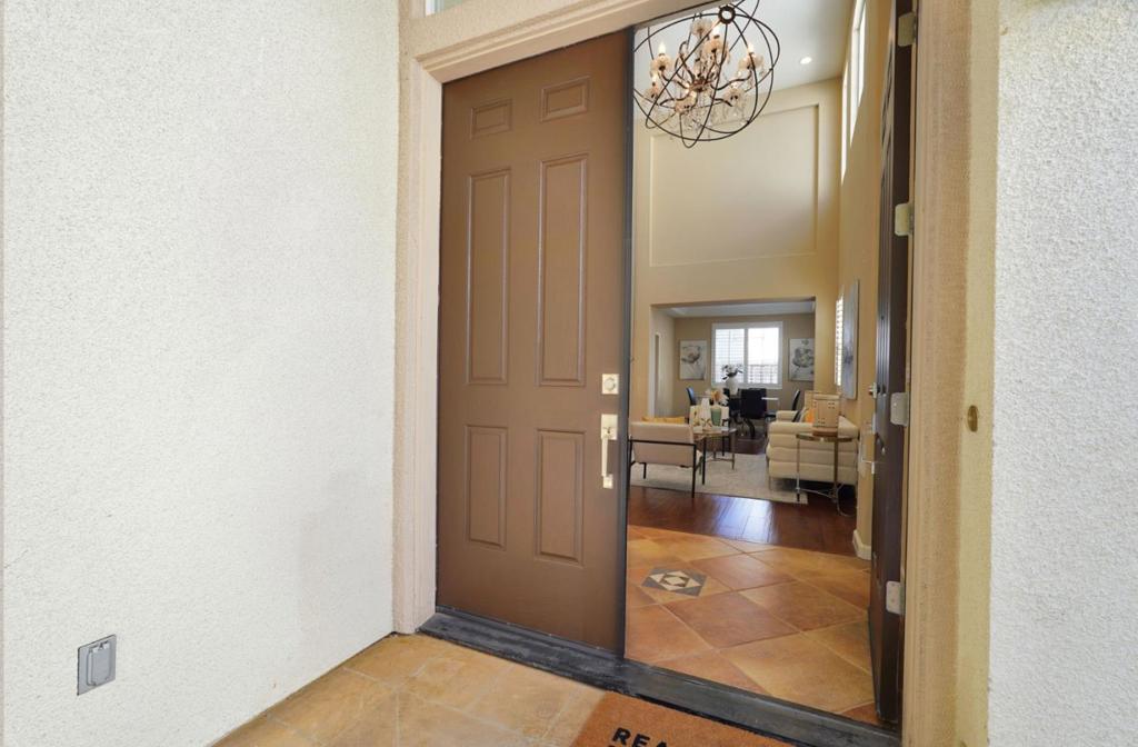 1673 Via Campagna Property Photo 11