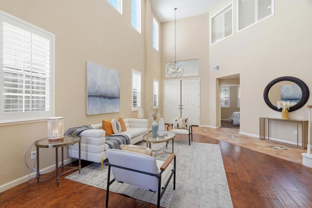 1673 Via Campagna Property Photo 15