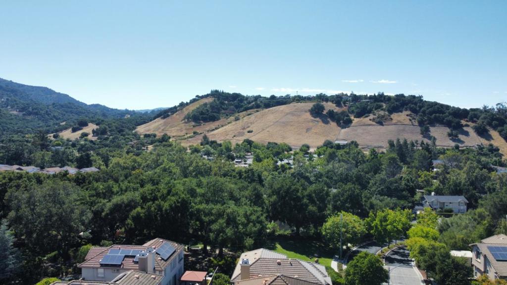 1673 Via Campagna Property Photo 56