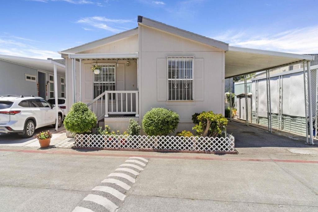 270 Umbarger Road 8 Property Photo 1