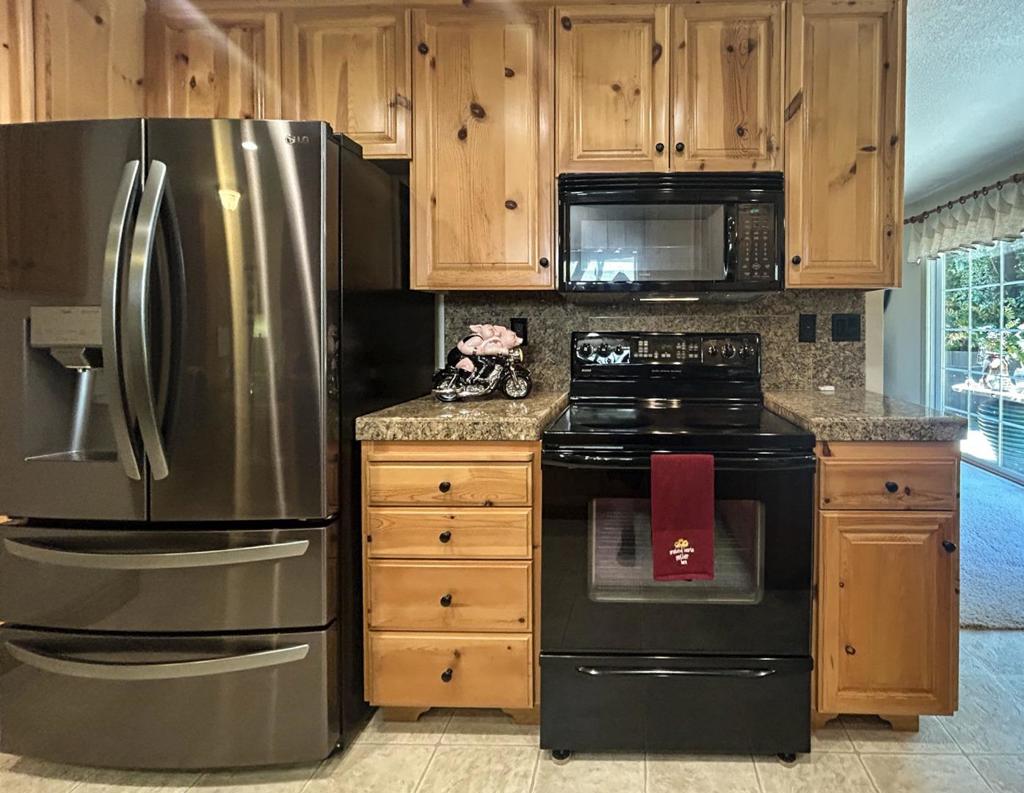 1600 Anson Court Property Photo 13