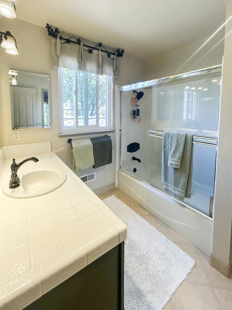 1600 Anson Court Property Photo 21