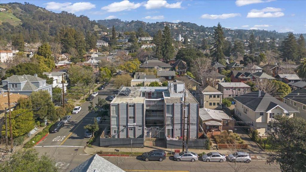 2801 College Avenue Property Photo 18