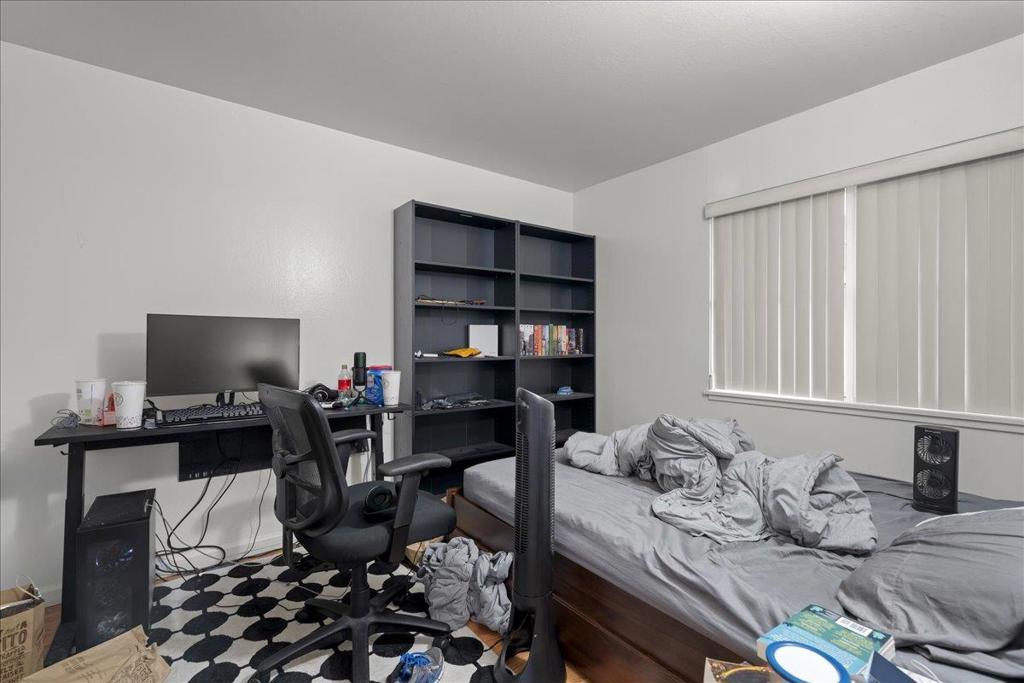 2801 College Avenue Property Photo 19