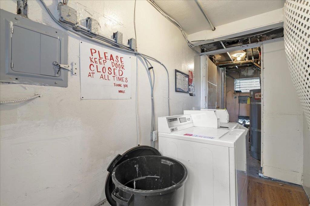 2801 College Avenue Property Photo 22