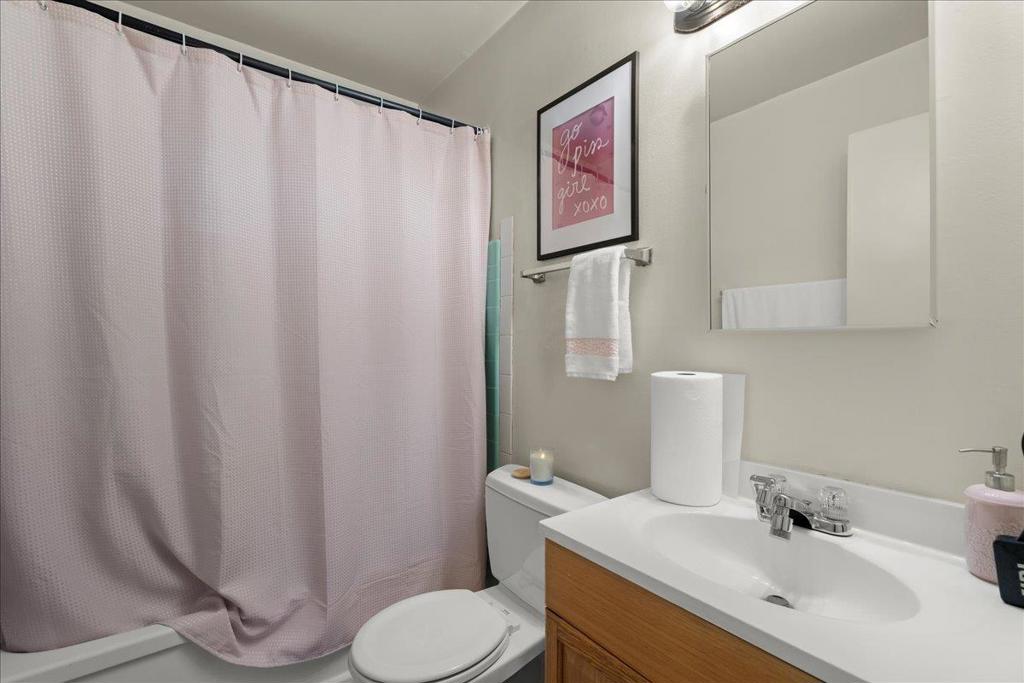 2801 College Avenue Property Photo 23