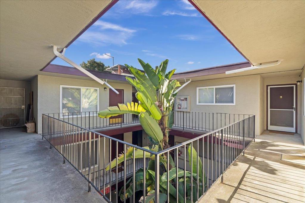 2231 Grant Street Property Photo 4